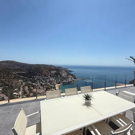 Agi Canyelles Mar Сasa de vacaciones Rosas