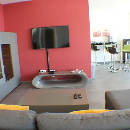 Agi Canyelles Mar Holiday home *